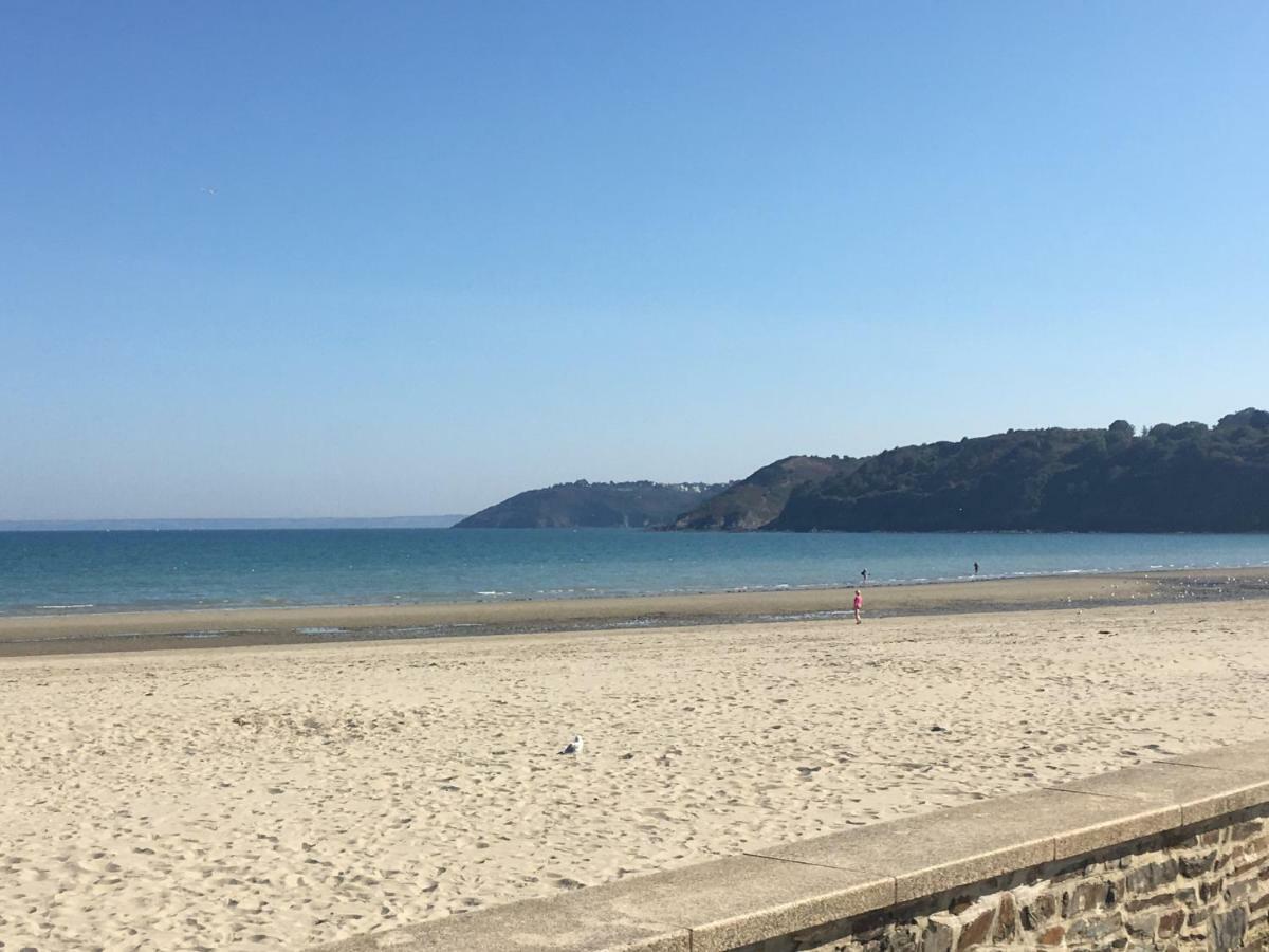 La Plage Binic Bagian luar foto